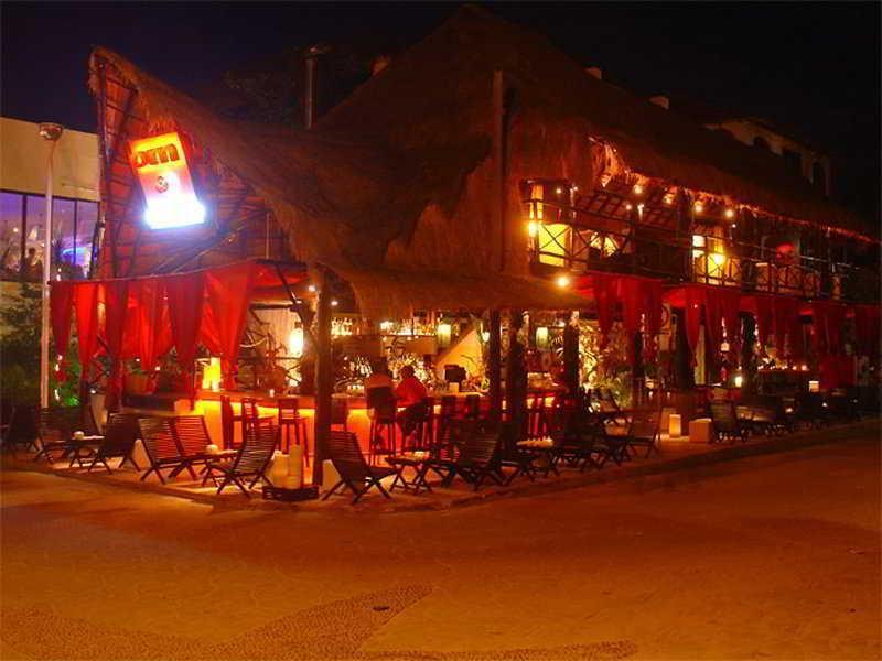 Hotel Om & Lounge-bar 2*